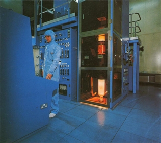 Una fase della produzione della fibra ottica
