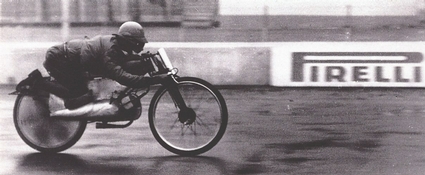 Gianni Leoni conquista il record mondiale a Monza nel 1948
